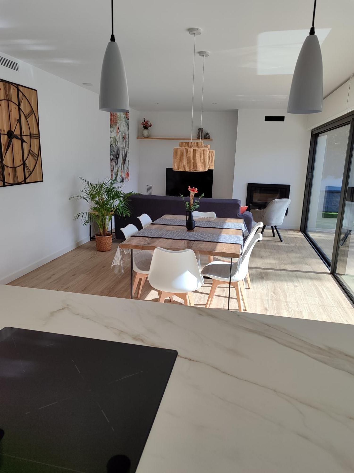 Hébergement de vacances Espectacular Casa En - Costa Brava, Con Piscina